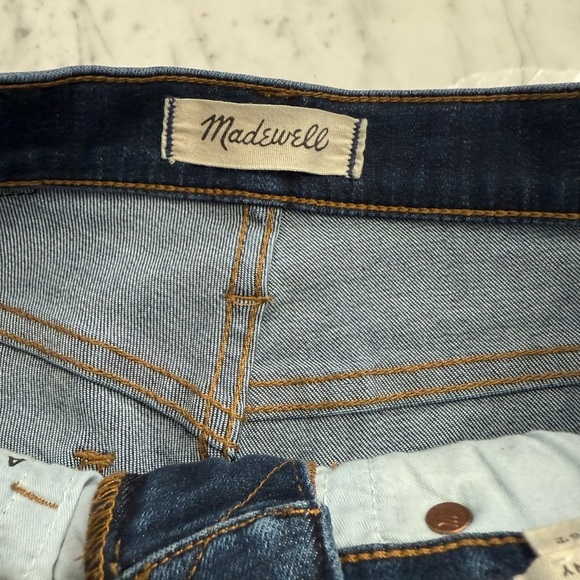 NEW Madewell Women’s Dark Blue 10” High-Rise Skinny Jeans Size 26 Tall / 2 US - Picture 3 of 6